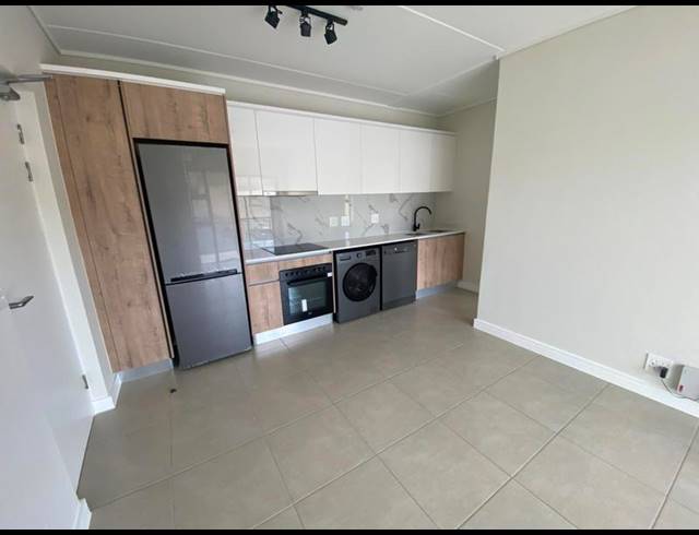 1 BEDROOM APARTMENT FOR SALE IN RICHWOOD